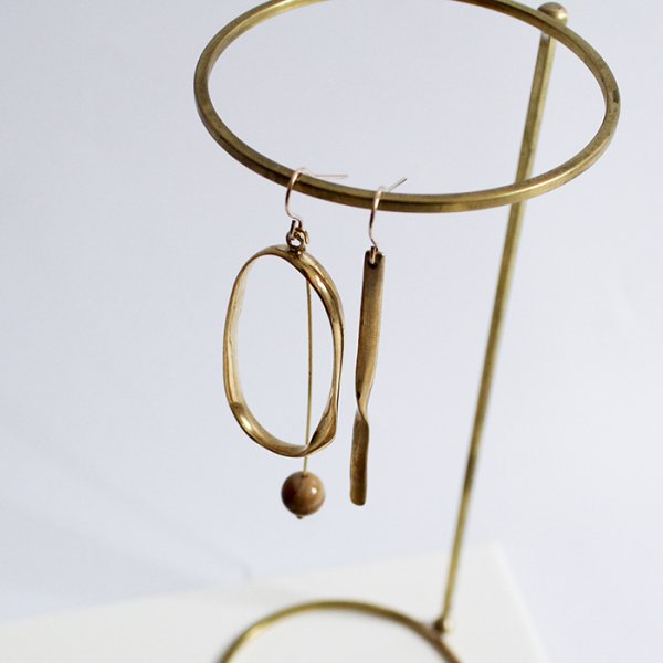 SASAI <br /> Iso-Turn Wood Stone Earrings 󥦥åɥȡ󥤥